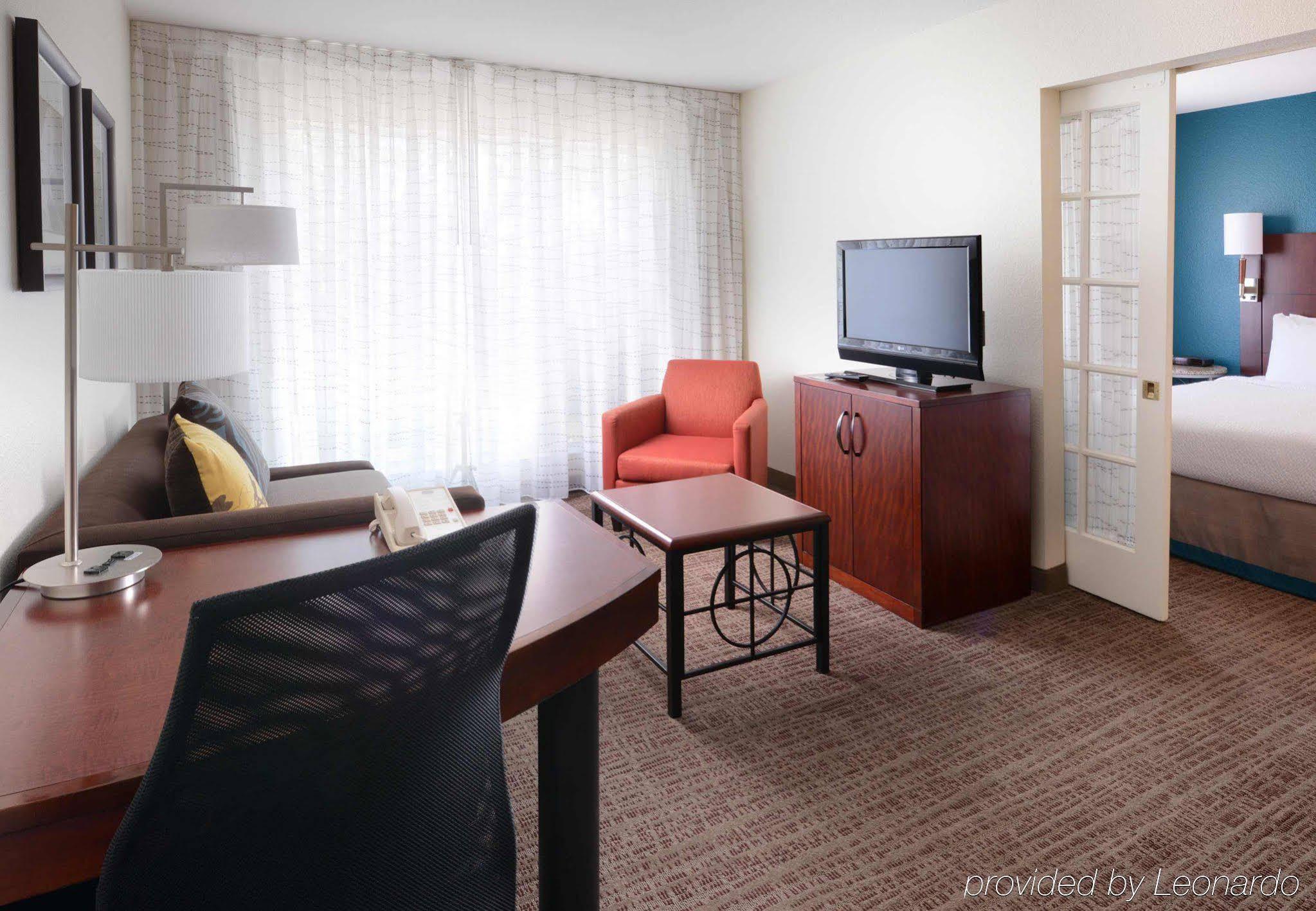Sonesta Es Suites Dallas Medical Market Center Екстериор снимка