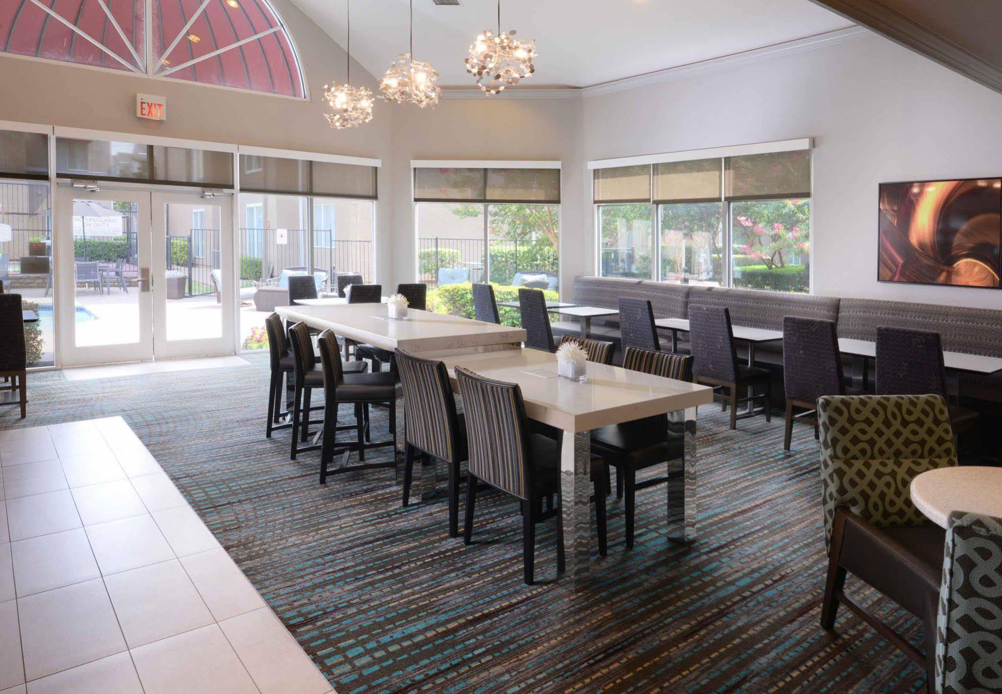 Sonesta Es Suites Dallas Medical Market Center Екстериор снимка